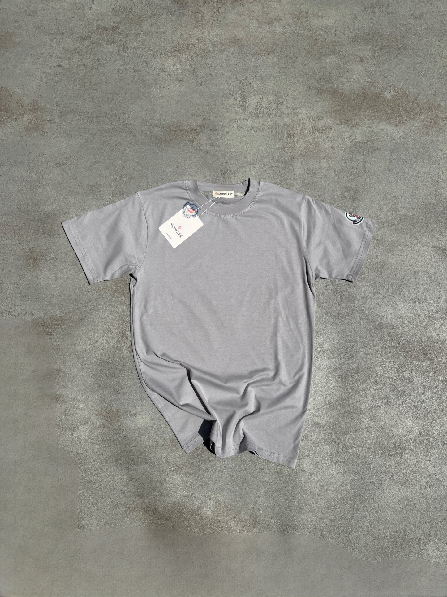CAMISETA MONCL£R