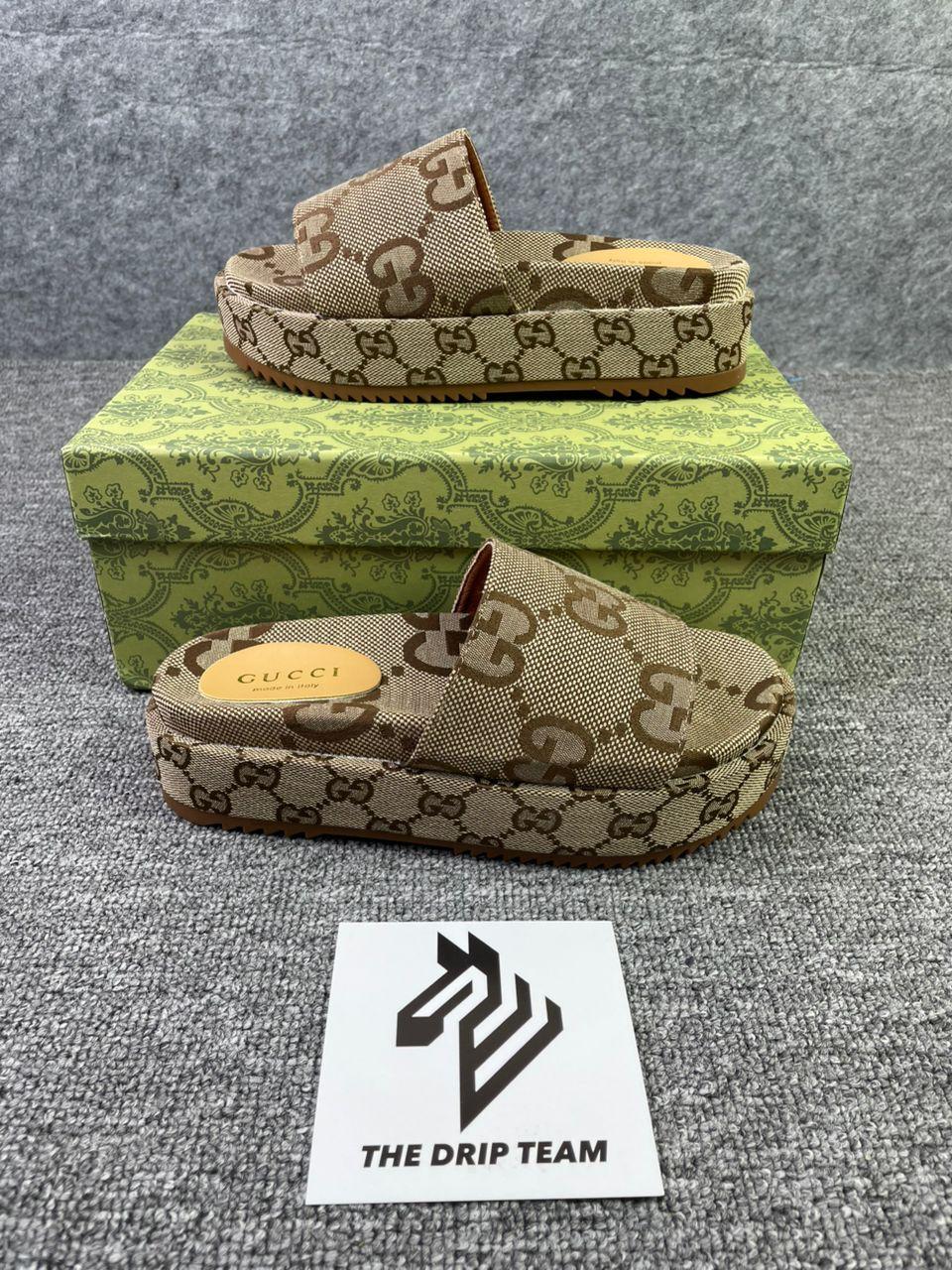 SANDALIAS