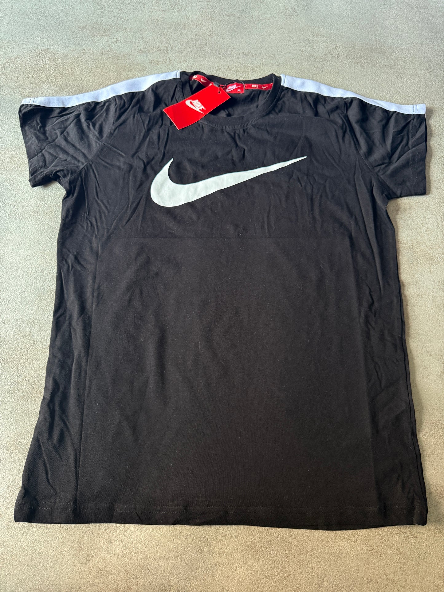 ÚLTIMA, TALLA M