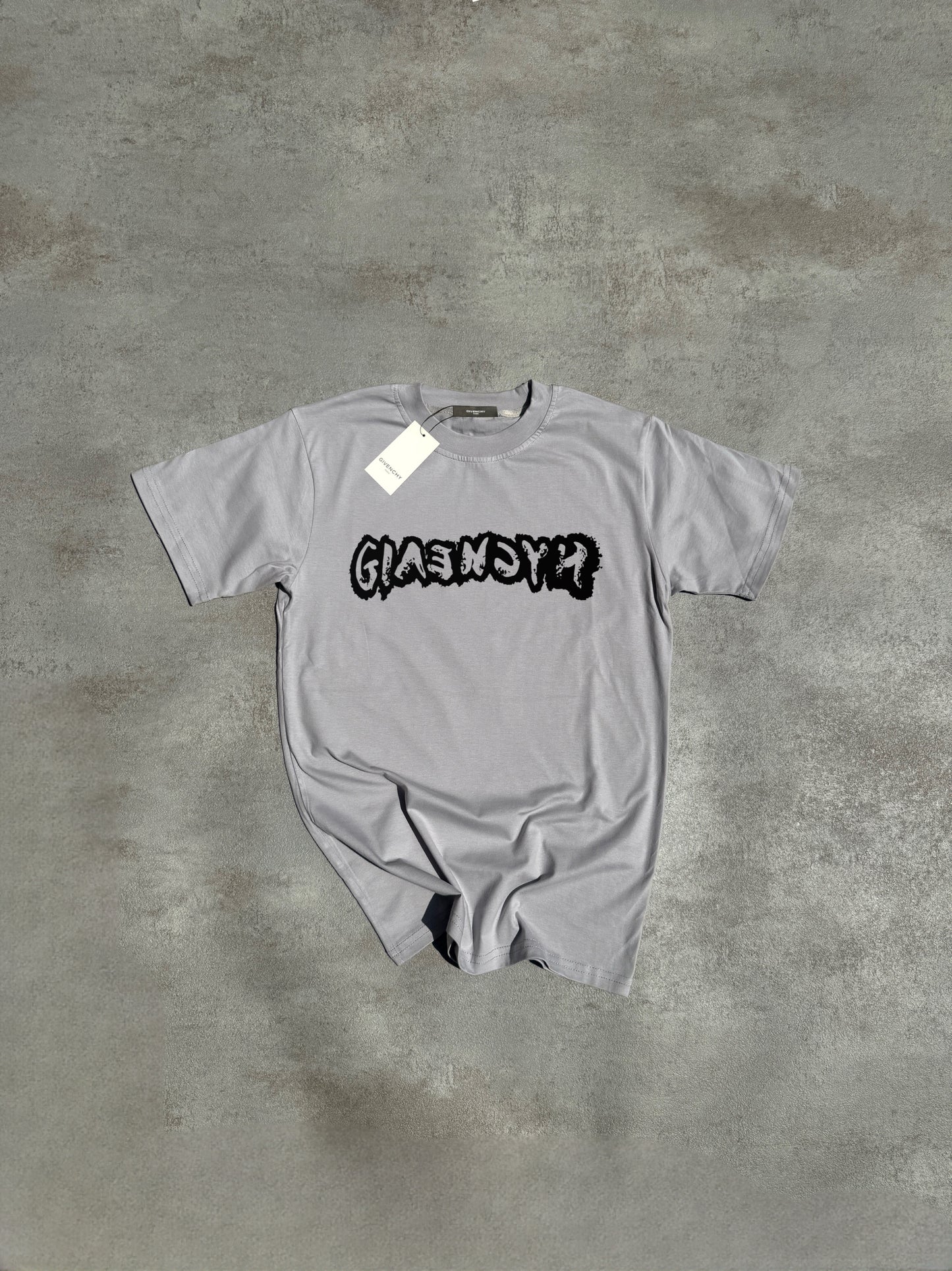 CAMISETA GIVENĆHY