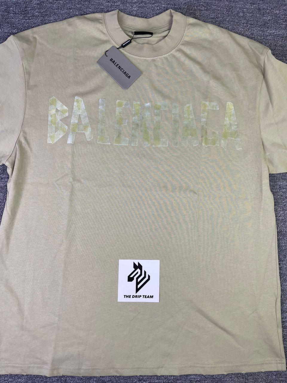 Camiseta BALENClAGA