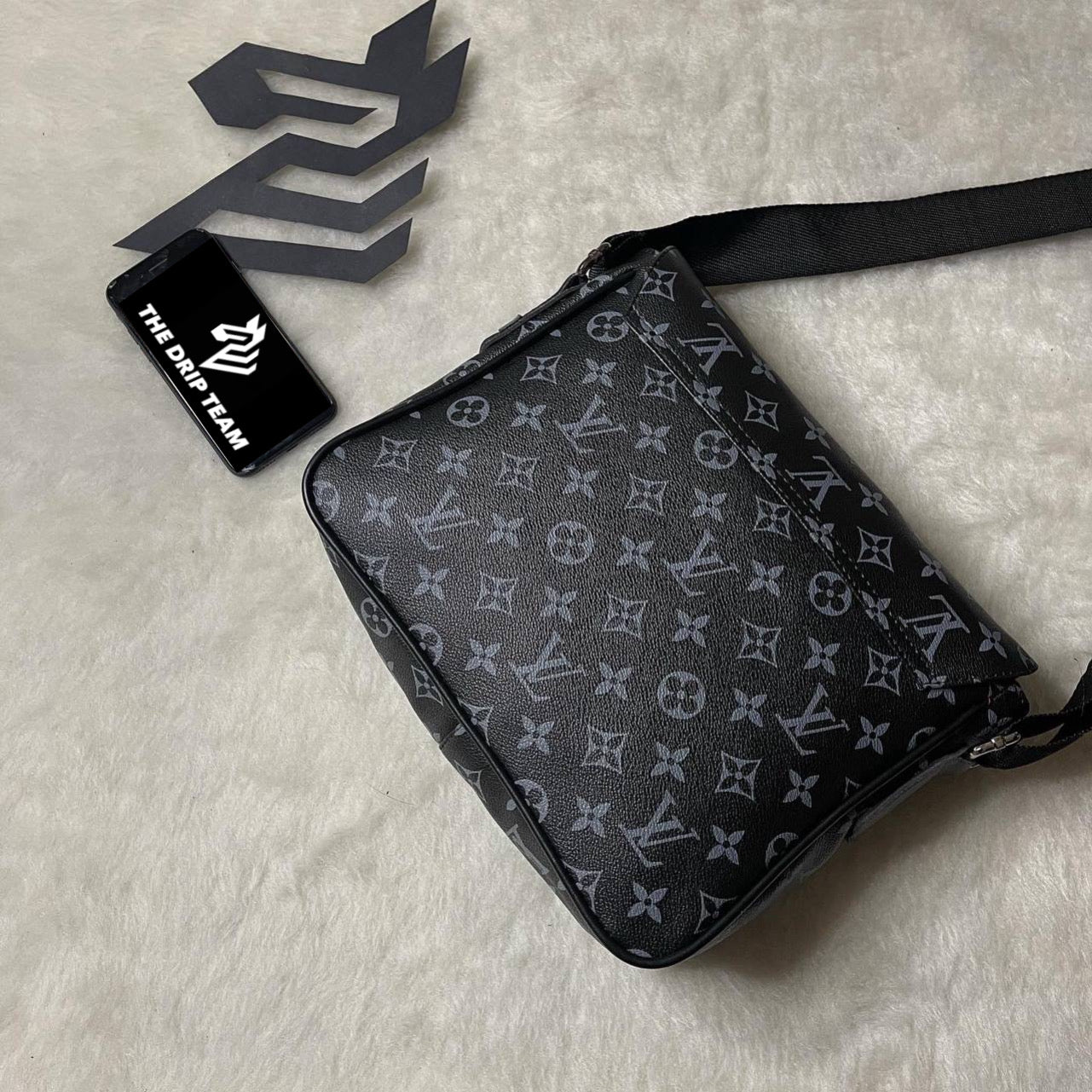 LV men’s bag