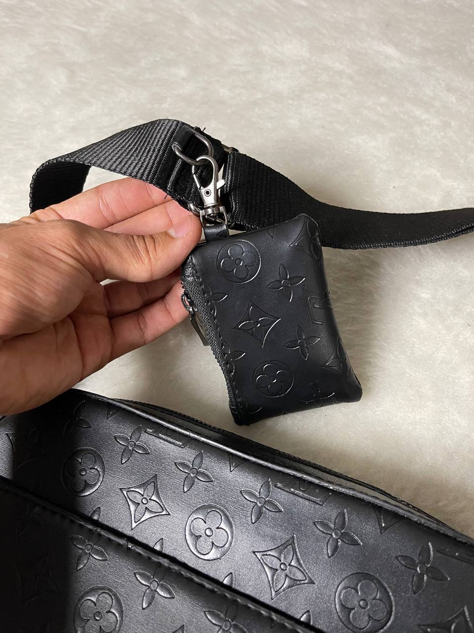 LV men’s bag