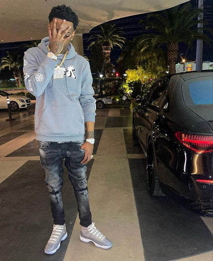 JORDAN 11 Retro Cool Grey
