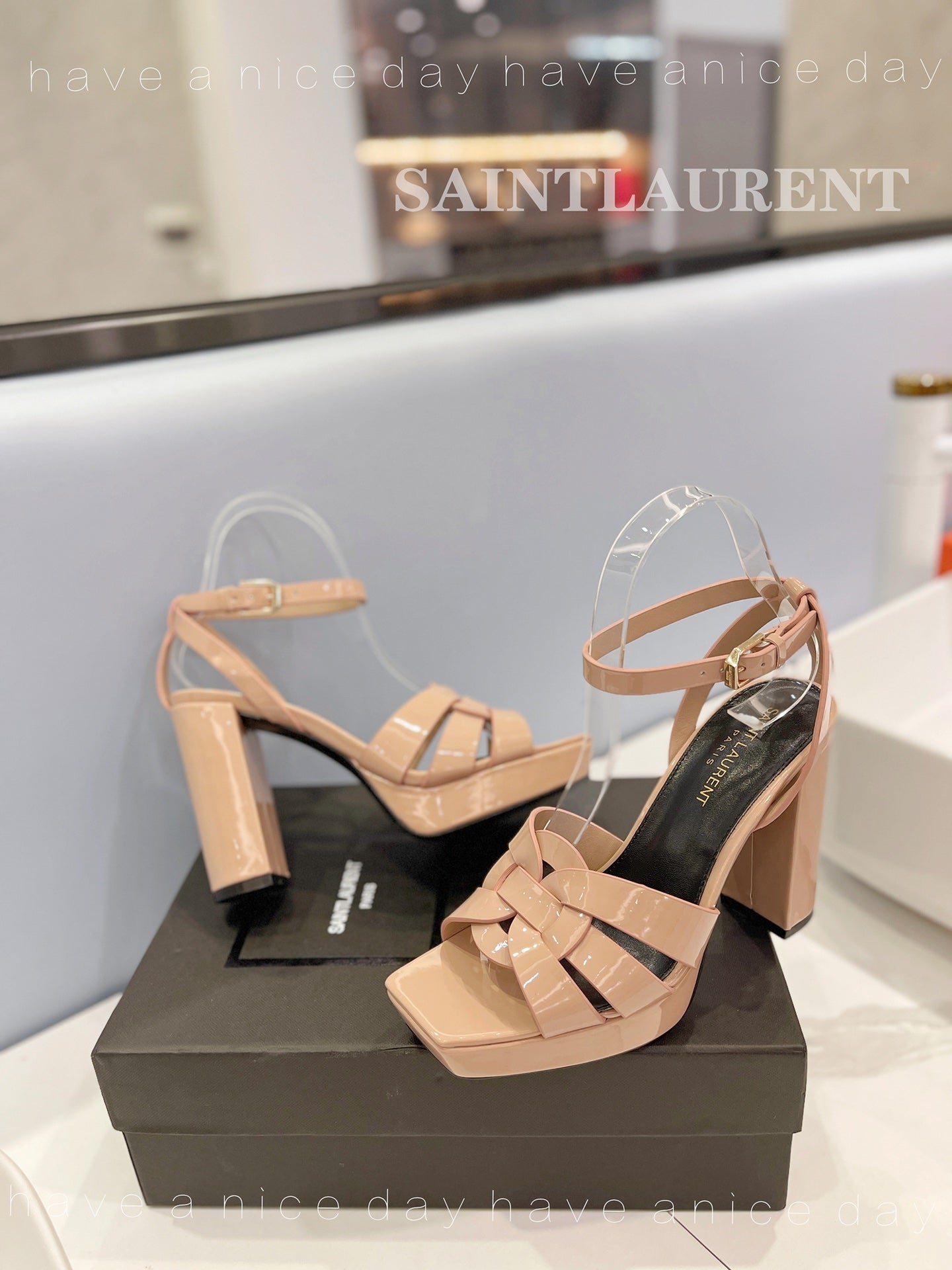 Saint Laurent