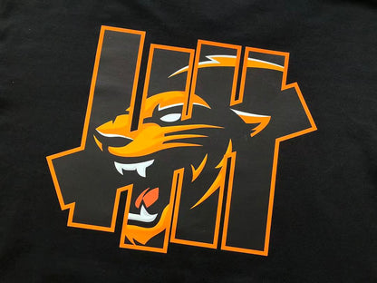 UNDEFEATED T-SHIRT
