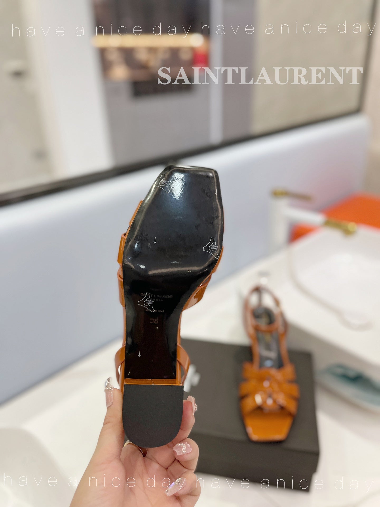 Saint Laurent