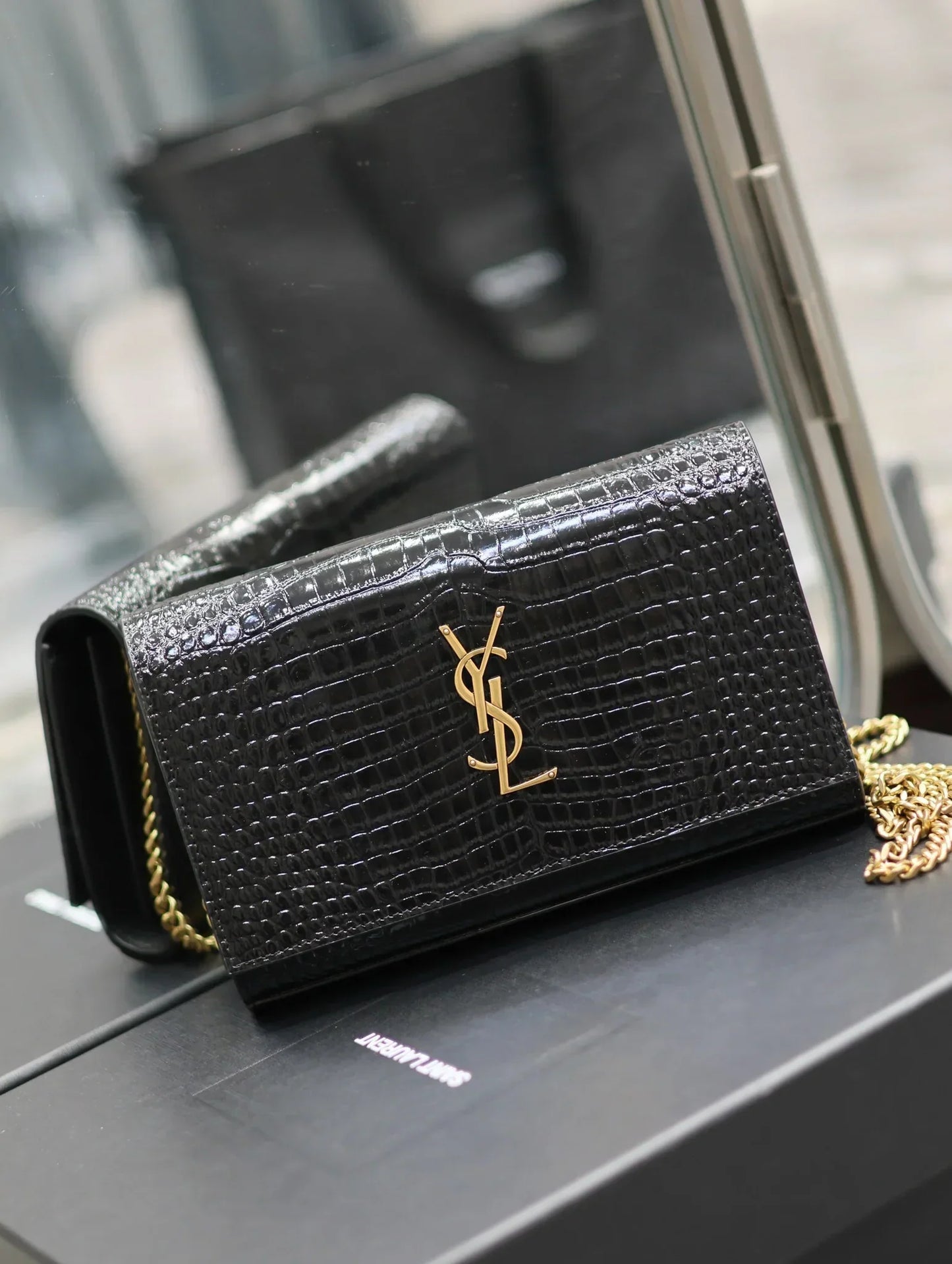 Saint Laurent