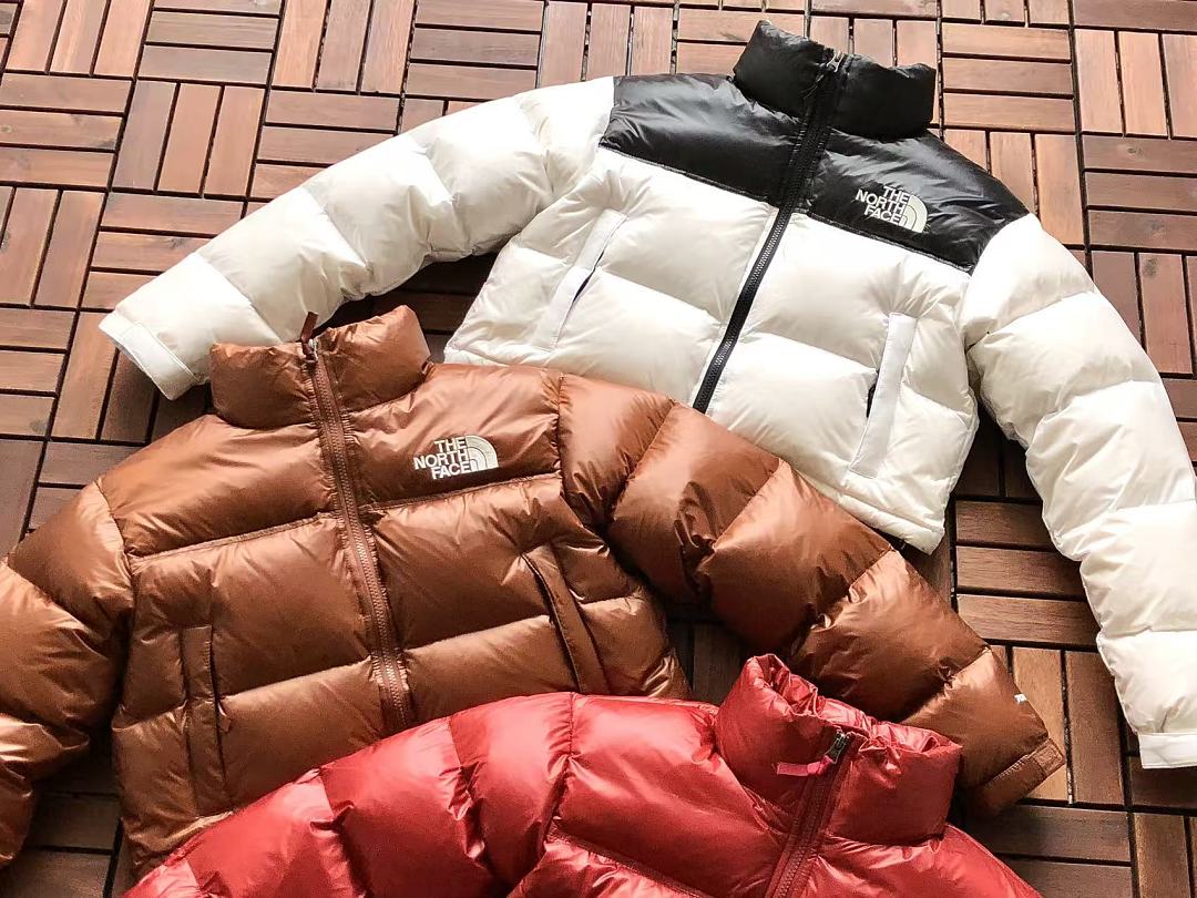 🔥SALE 🔥husky 11⬅️ 🔥 Women’s Nuptse Short Jacket
