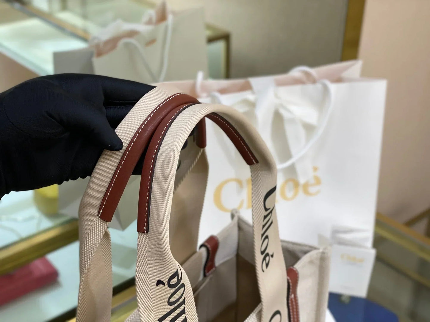 Chloé