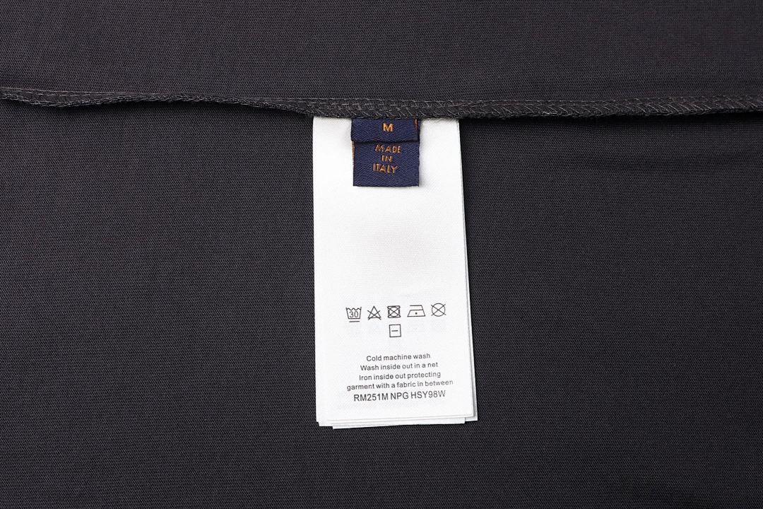 CAMISETA LV