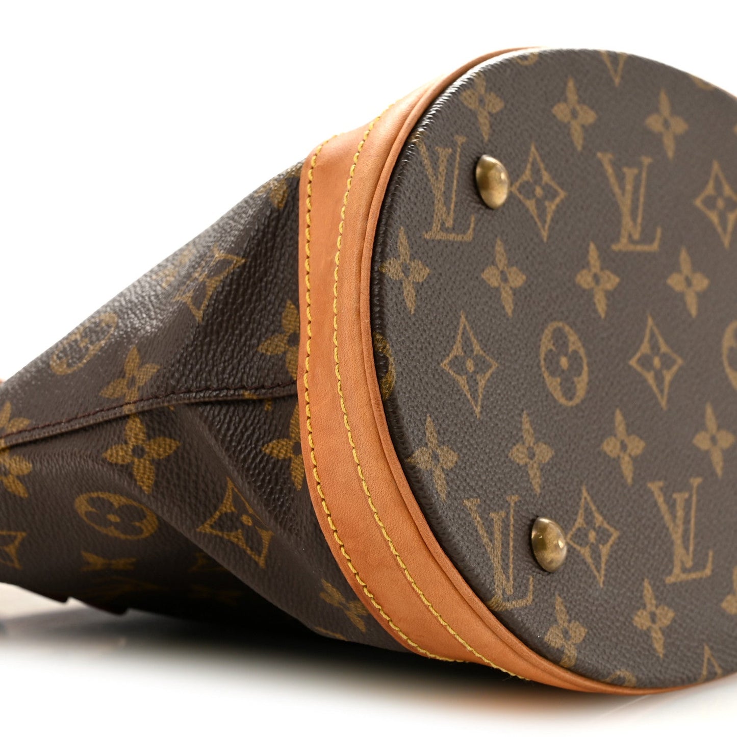 Monogram Petit Bucket 23