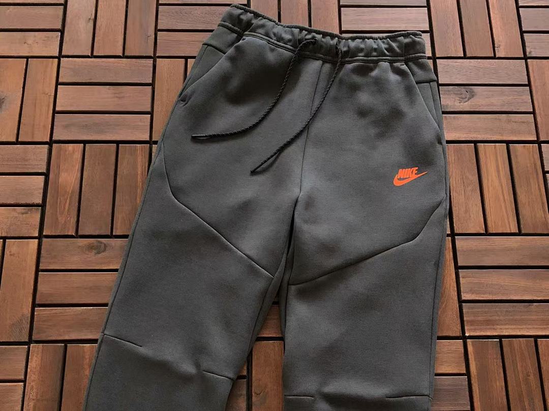 TF 2020 DV0537-010zip-up coat DV0538-070pants