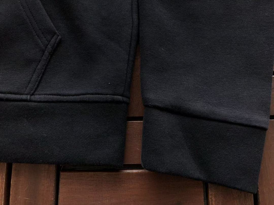M🔥IS🔥N M🔥R🔥IE🔥A HOODIE