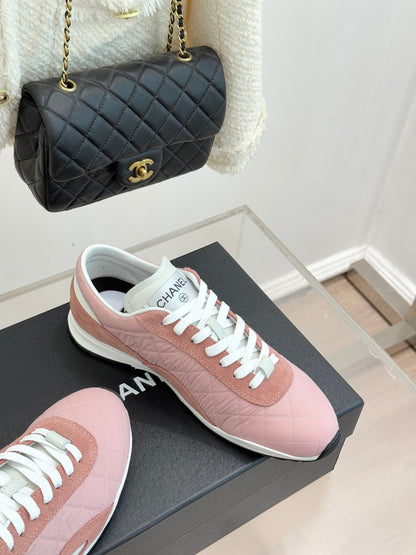 Cruise 2025/26 Trainers Cream Pink Suede Fabric