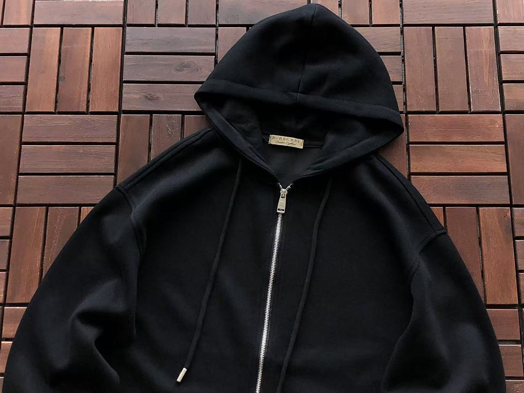 B🔥RB🔥RRY HOODIE