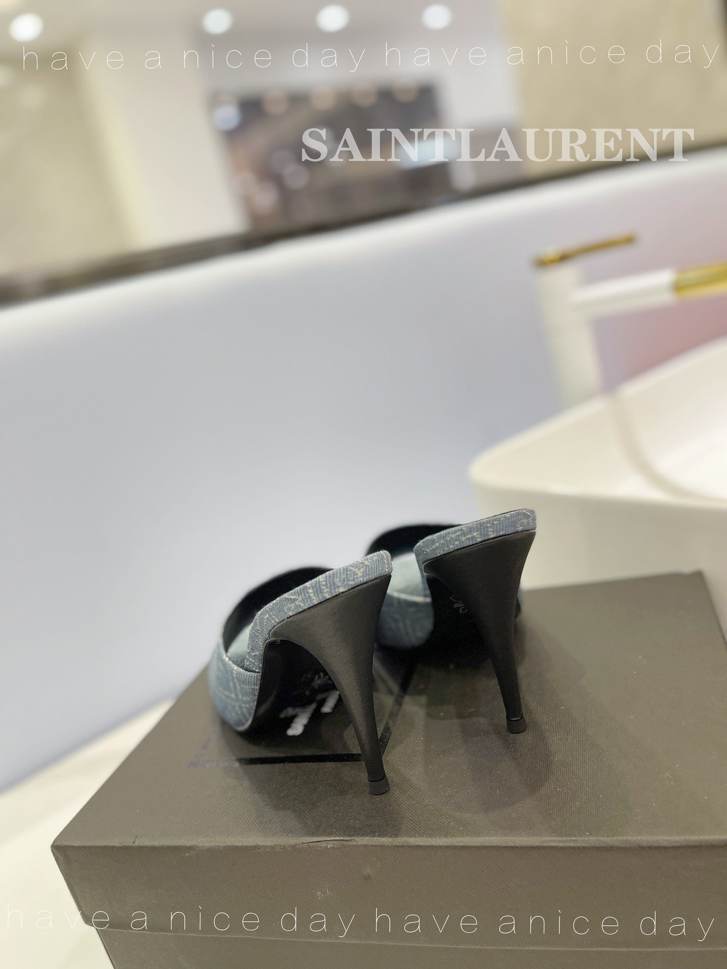 Saint Laurent