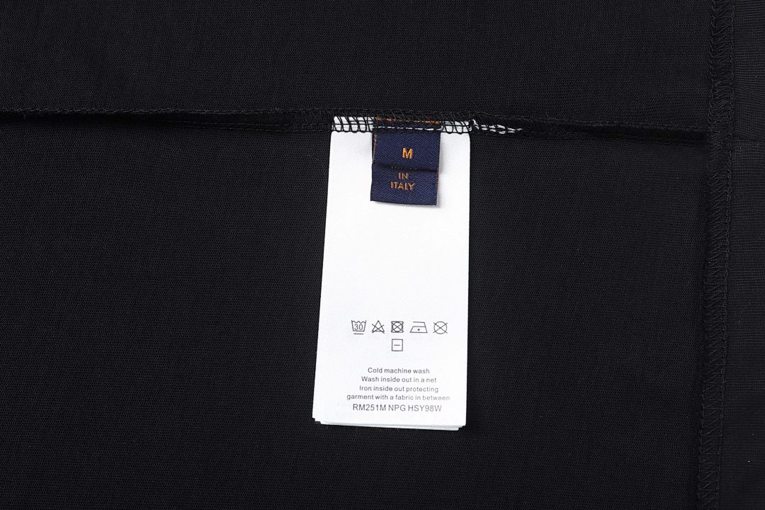 CAMISETA LV