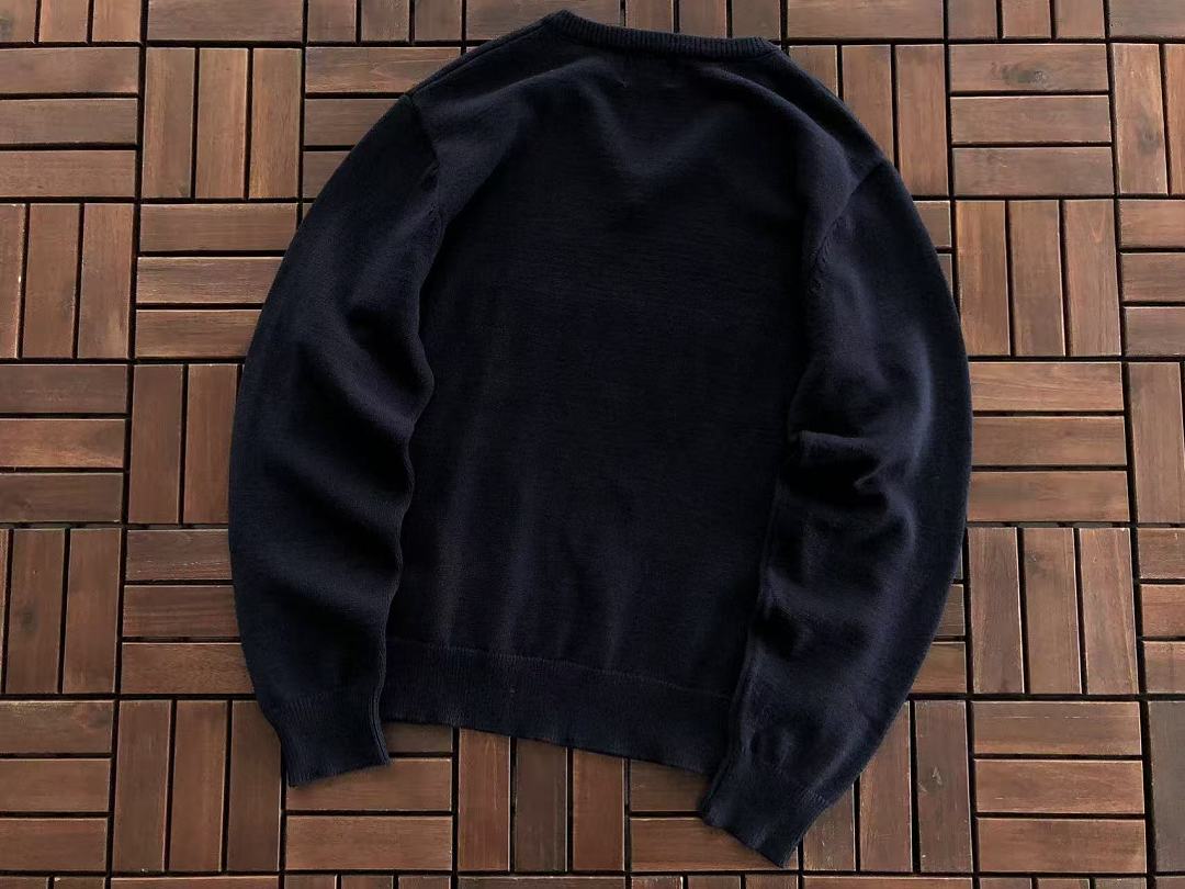 E.R.D SWEATER