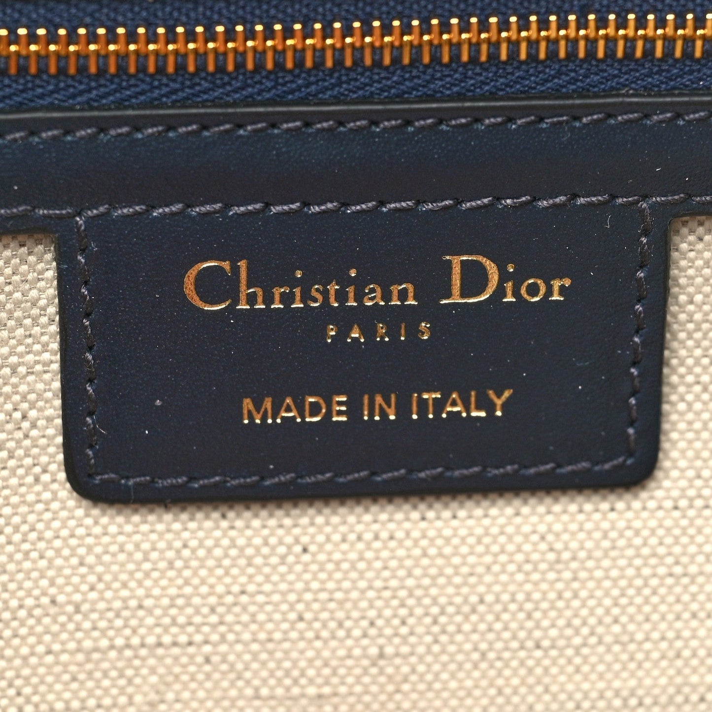 DIOR