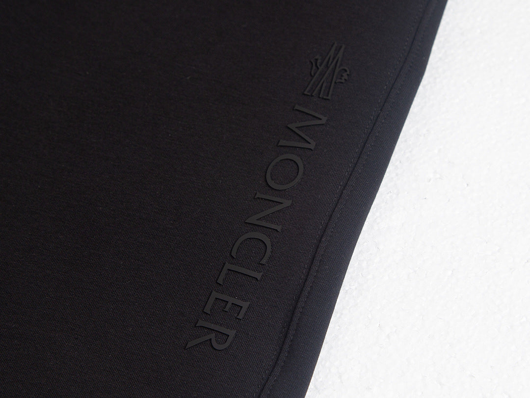 PANTALON CORTO MONCL£R