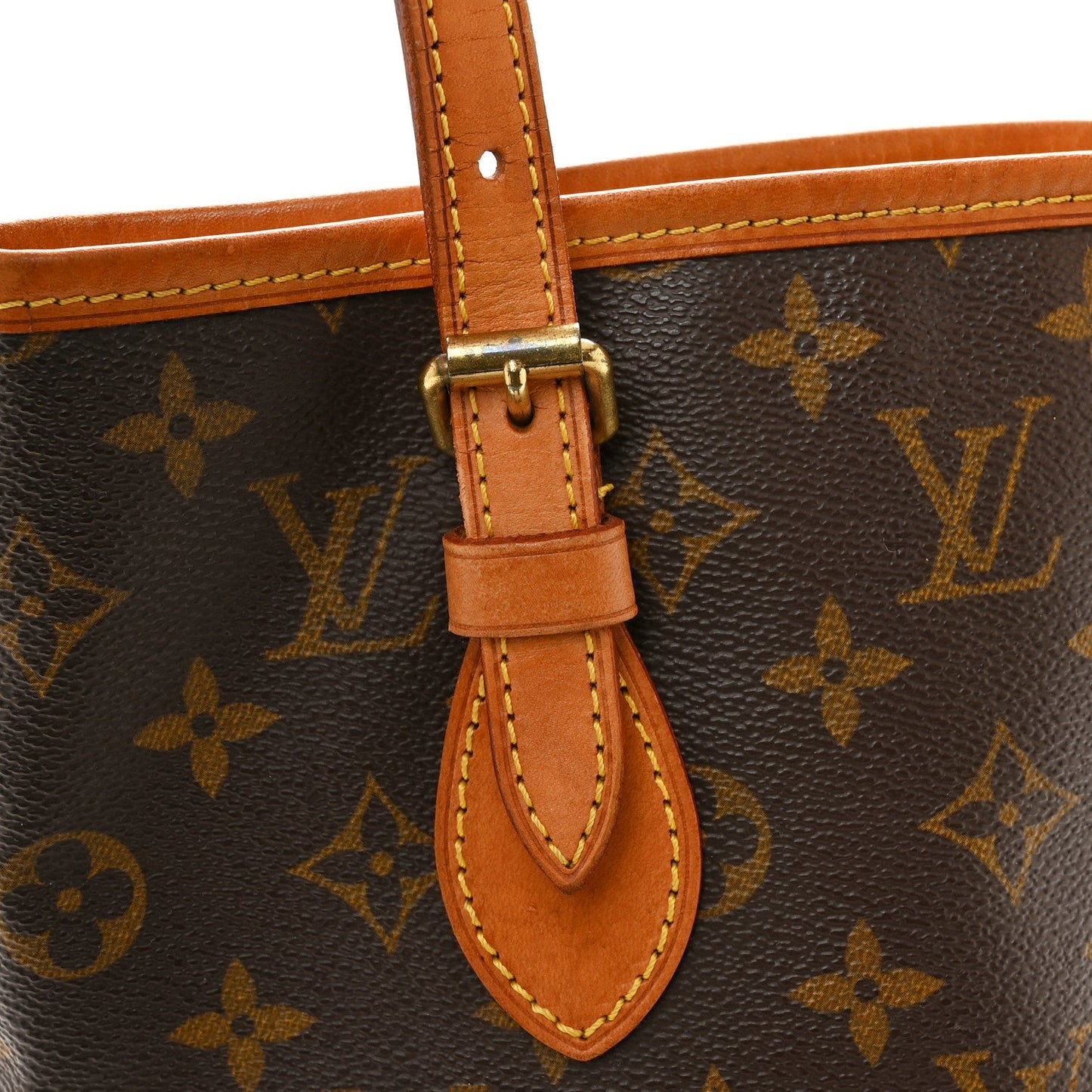 Monogram Petit Bucket 23