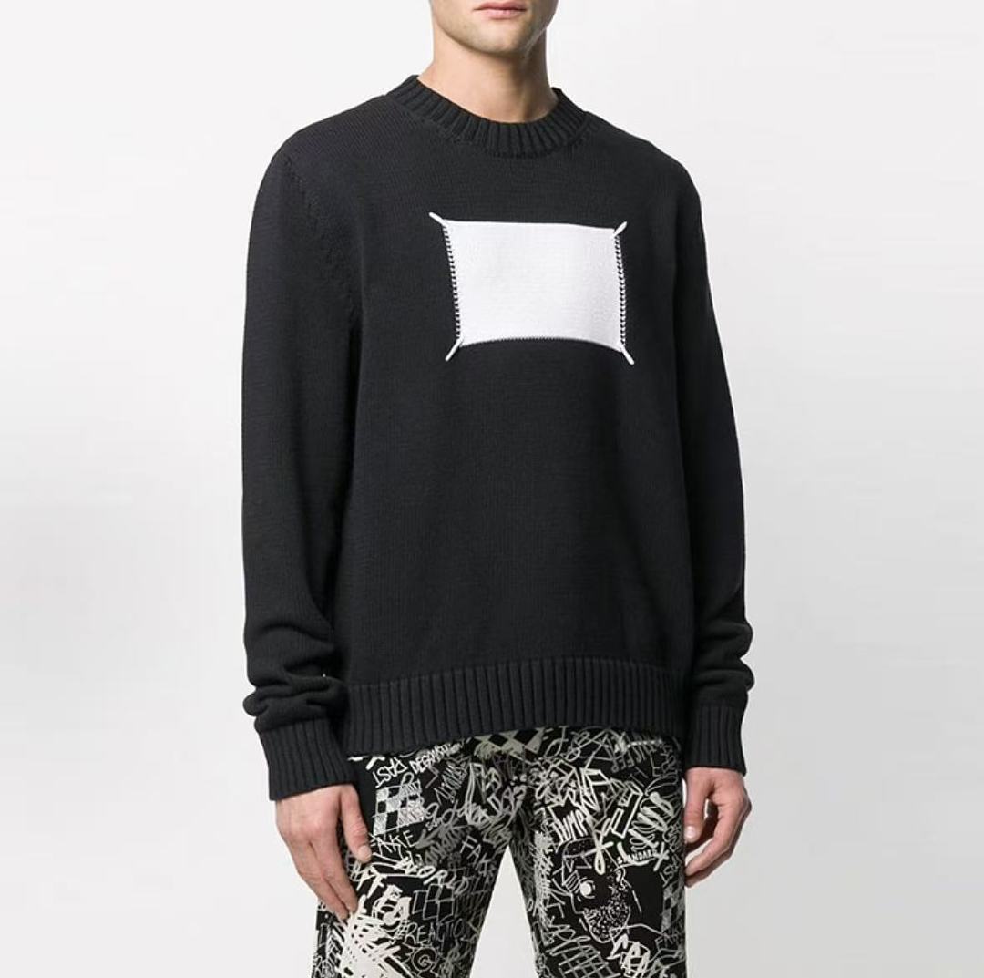 M🔥IS🔥N M🔥R🔥IE🔥A SWEATER