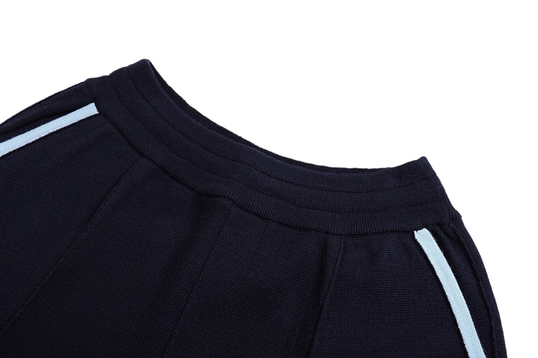 PANTALONES CORTOS LV