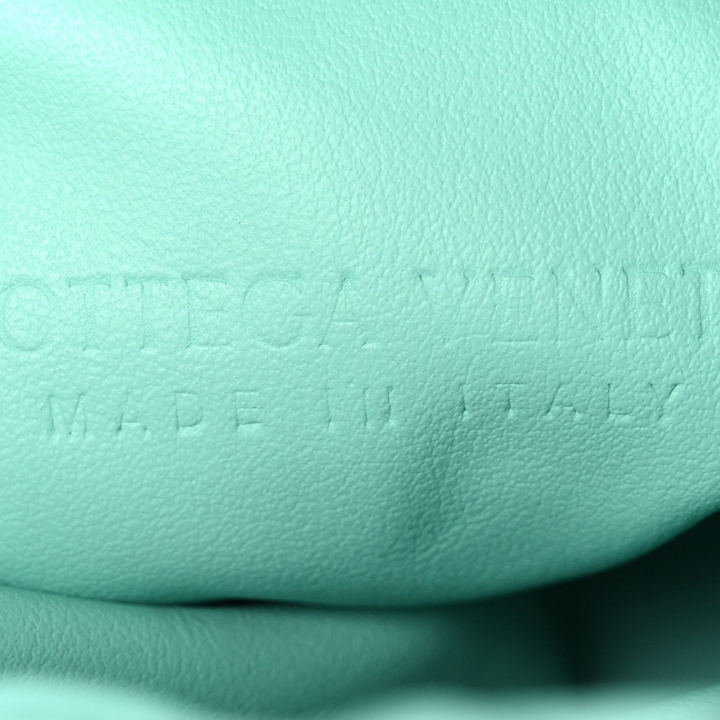 Calfskin Intrecciato Mini Hop Green Oasis