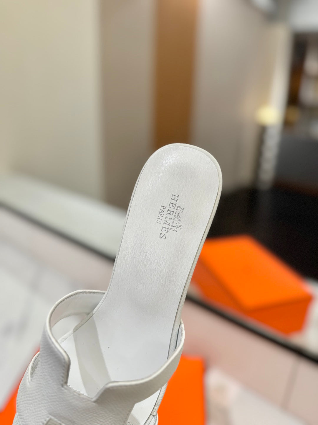 Hermès