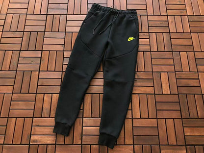 TF 2020 DV0537-011zip-up coat DV0538-010pants