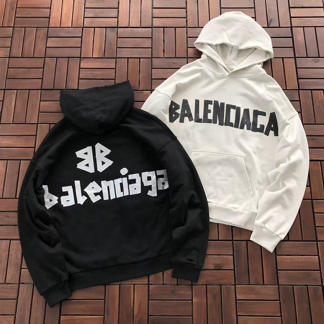 B🔥L🔥🔥🔥IA🔥A HOODIE