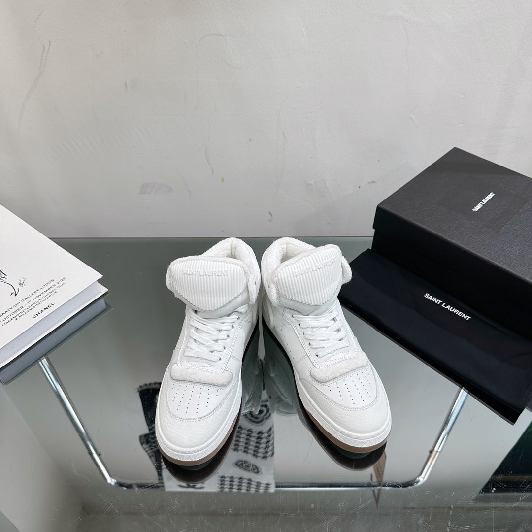 Saint Laurent