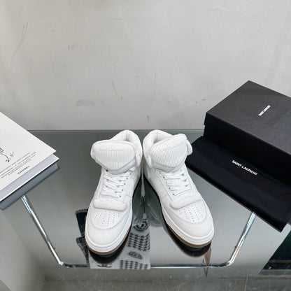 Saint Laurent