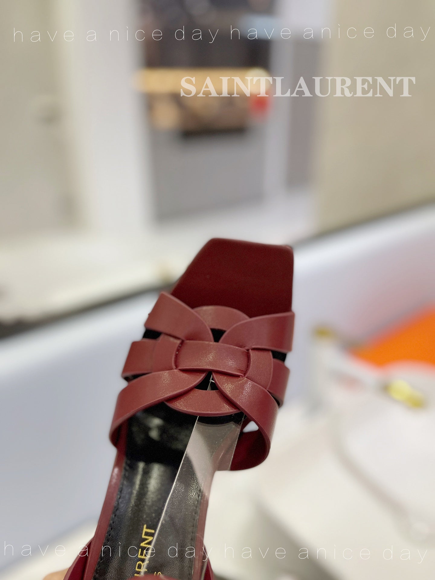 Saint Laurent