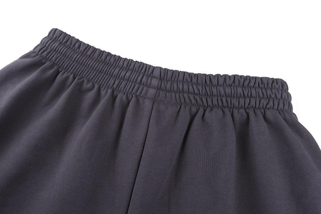 PANTALONES CORTOS BALENÇIAGA - 253