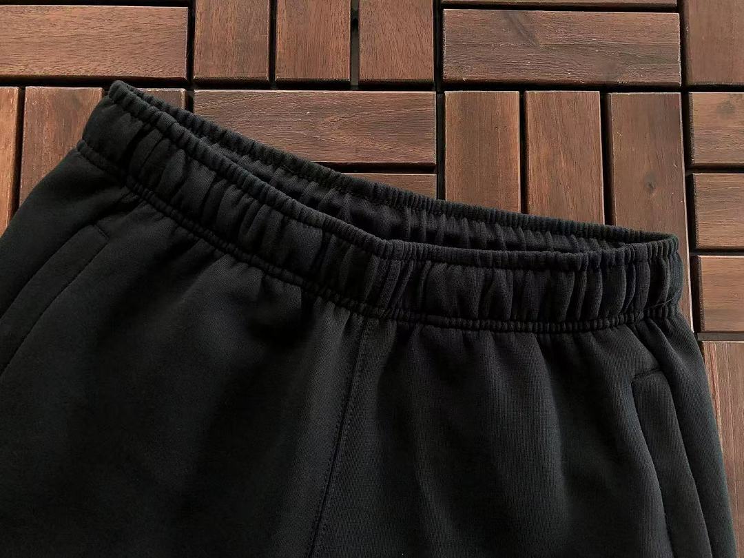 TOP ￥~ 169 PANTS ￥~ 135 N🔥C🔥A & N🔥K🔥HOODIE TROUSERS