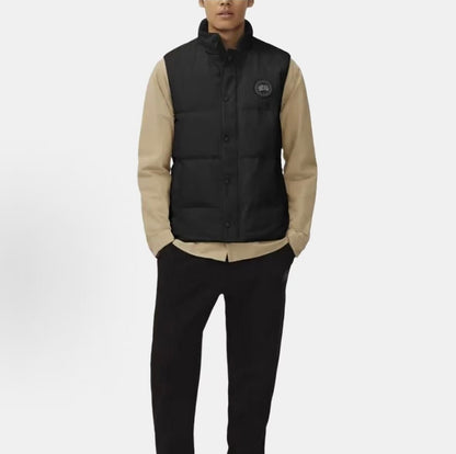 C🔥N🔥🔥A G🔥🔥🔥E DOWN VEST