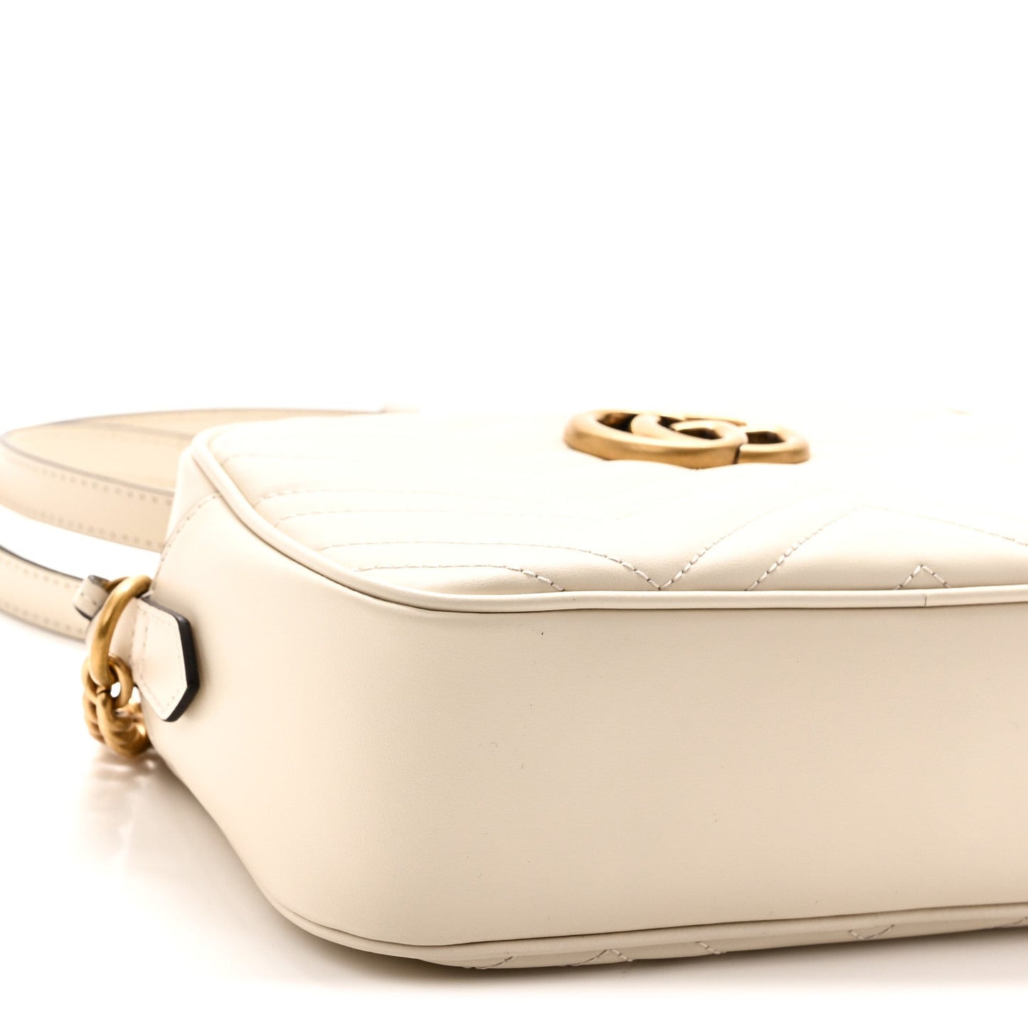 Calfskin Matelasse Small GG Marmont Chain Shoulder Bag White