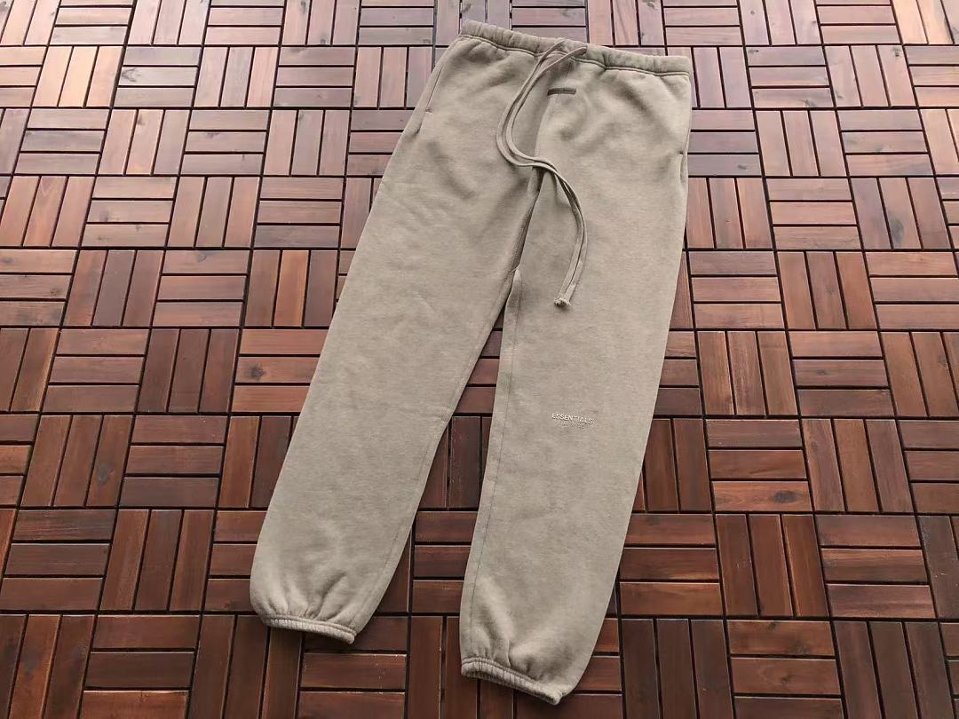 TOP ￥ 195 PANTS ￥ 169 FOG HOODIE TROUSERS FLEECE