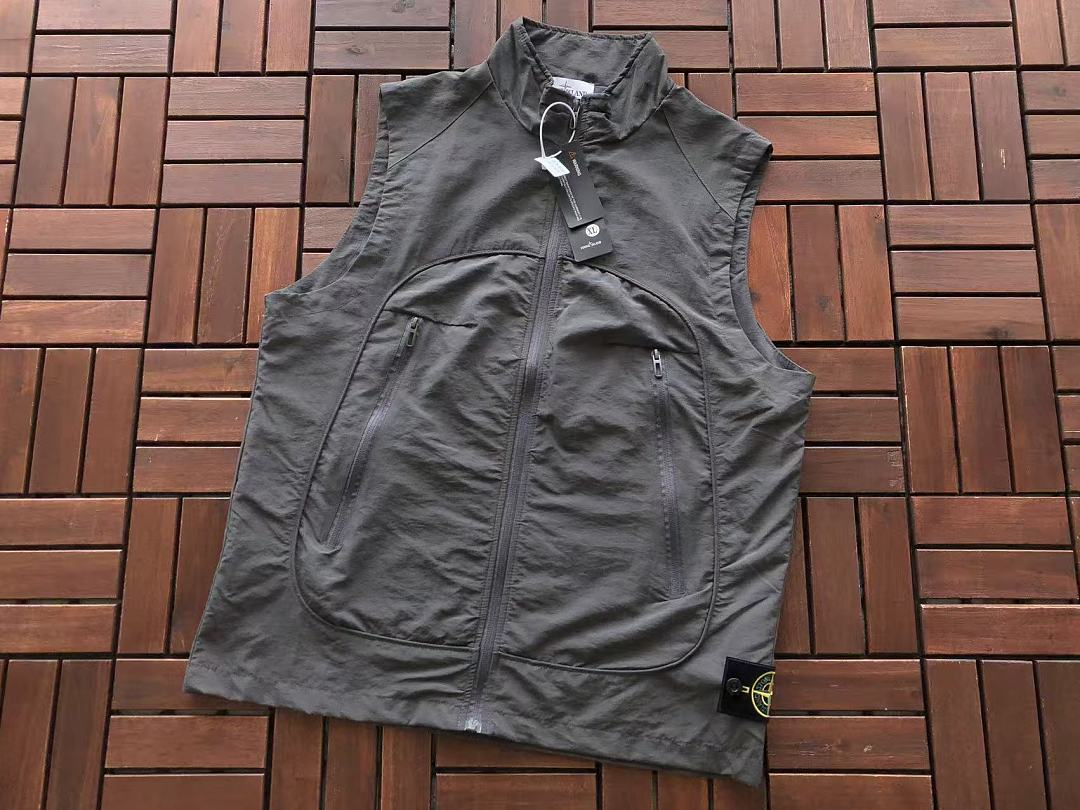 ST🔥🔥E VEST