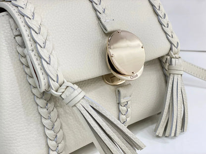 Chloé