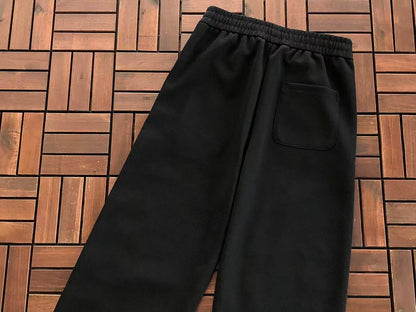 CH🔥OM🔥 HE🔥RTS TROUSERS