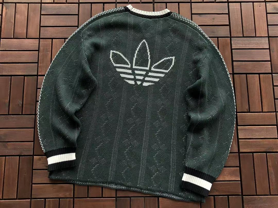 🔥DI🔥AS SWEATER