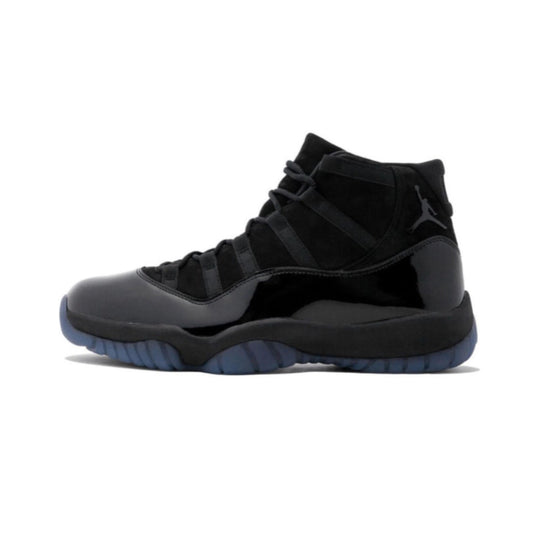 J11 Retro "Cap and Gown"