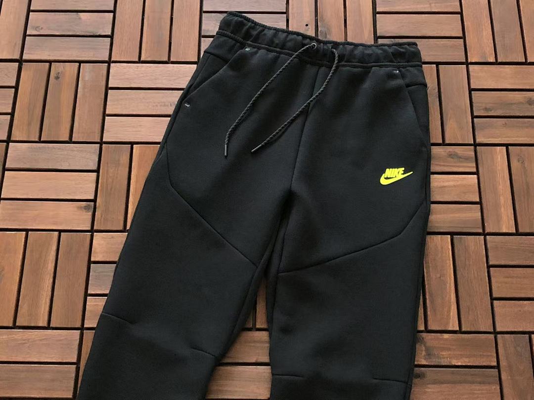 TF 2020 DV0537-011zip-up coat DV0538-010pants