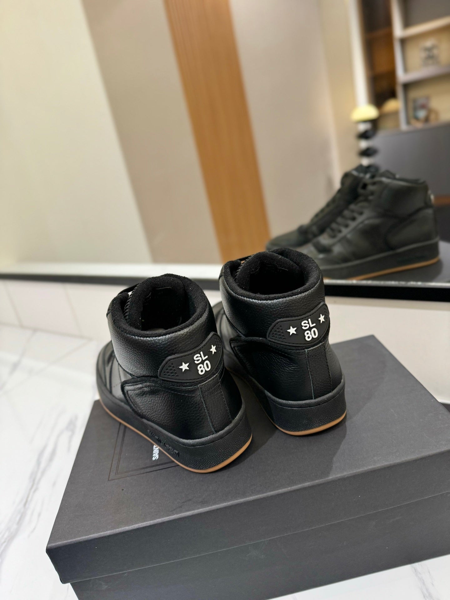 Saint Laurent