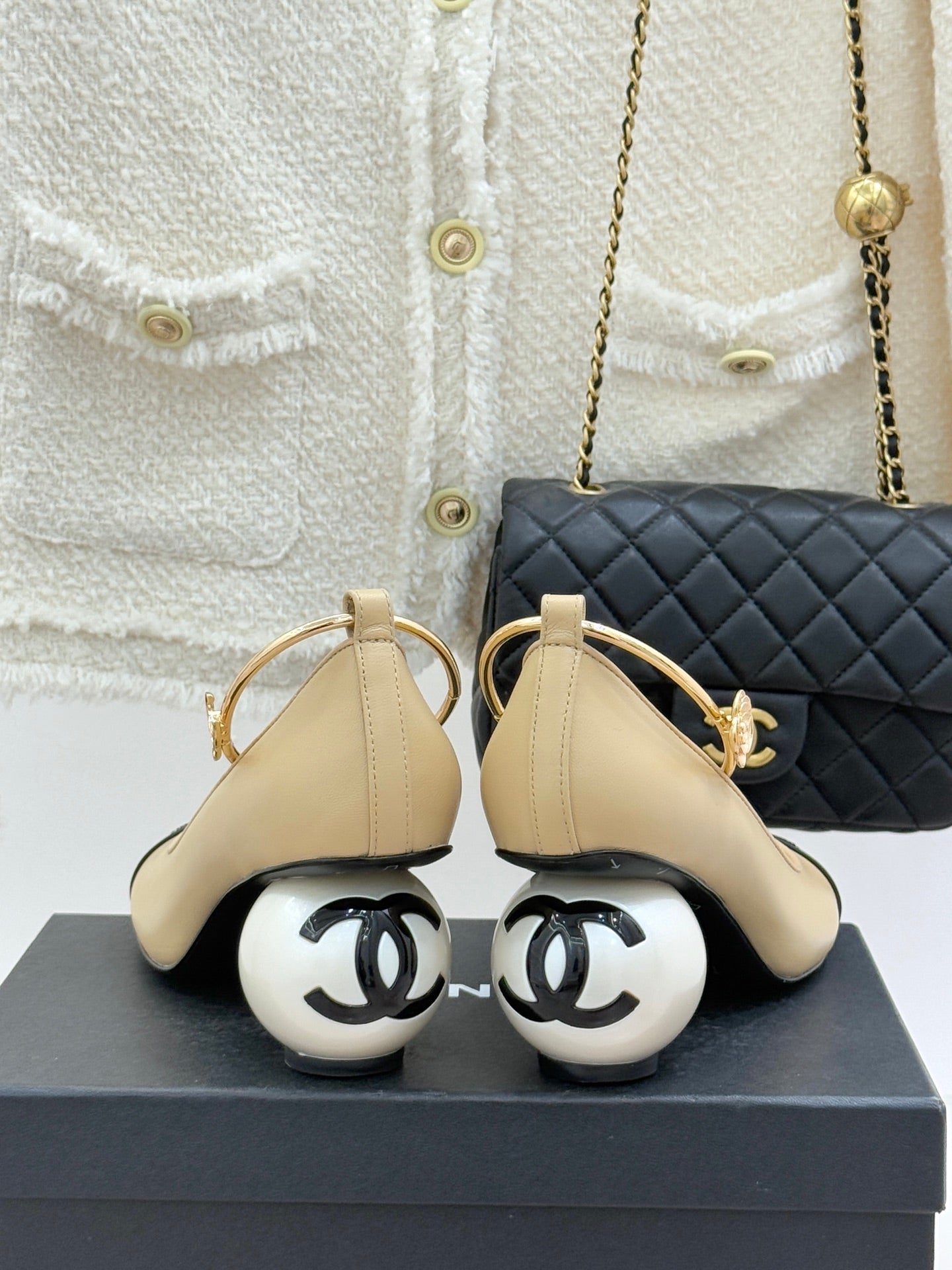 CHANEL