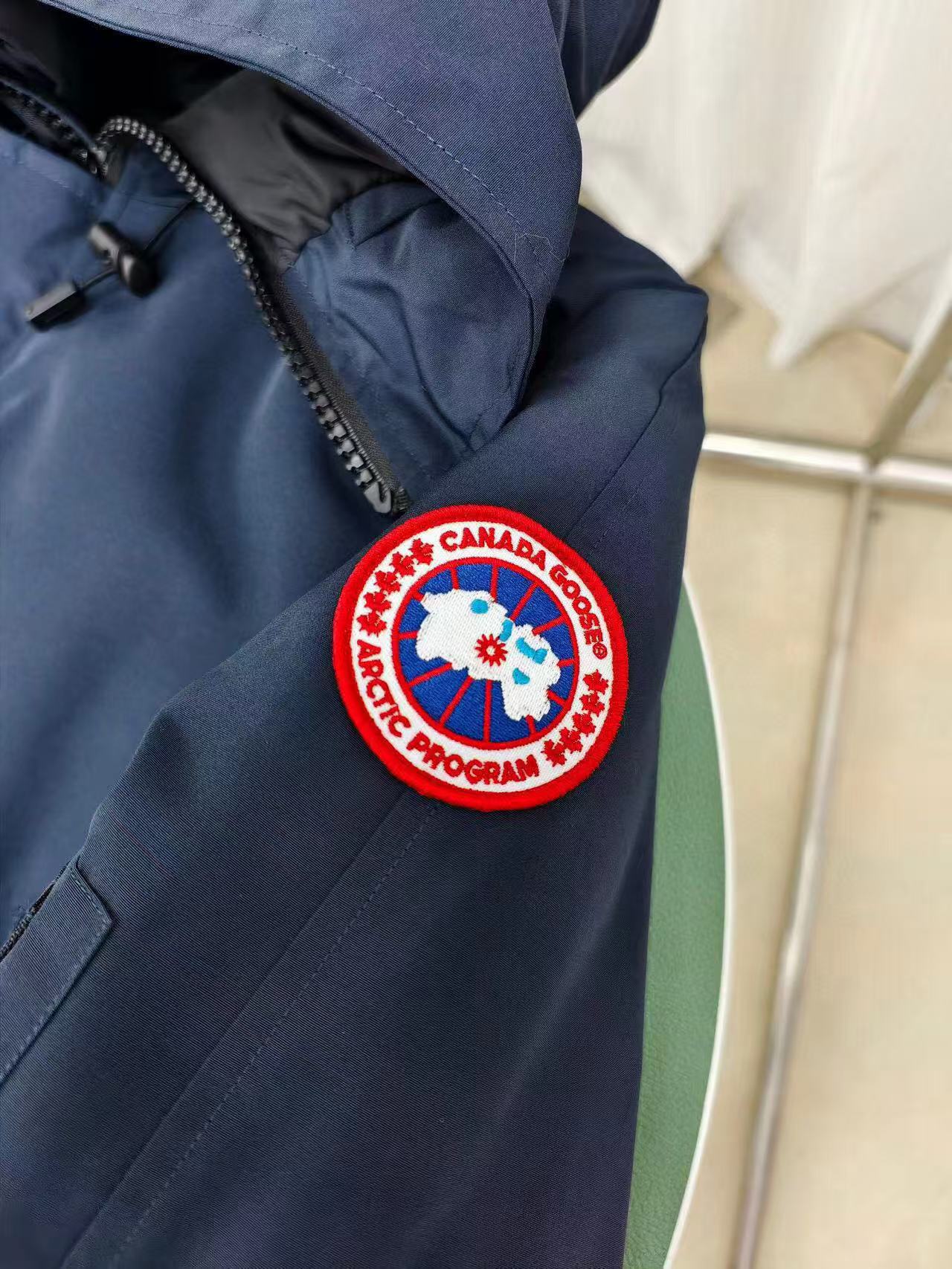 Canada Goose