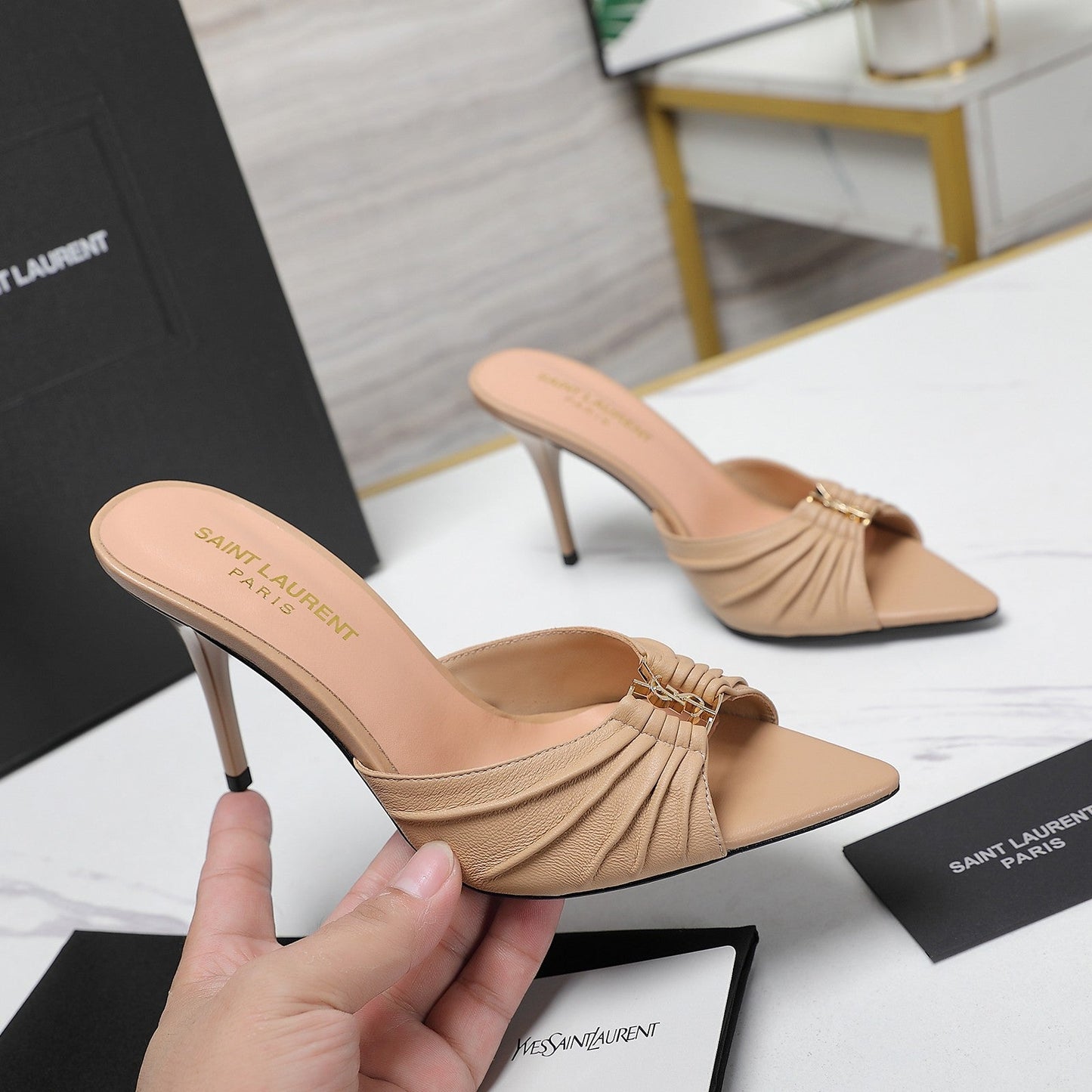 Saint Laurent